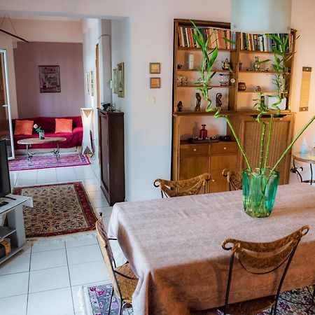 Apartamento Sophie'S Penthouse In Atenas Exterior foto