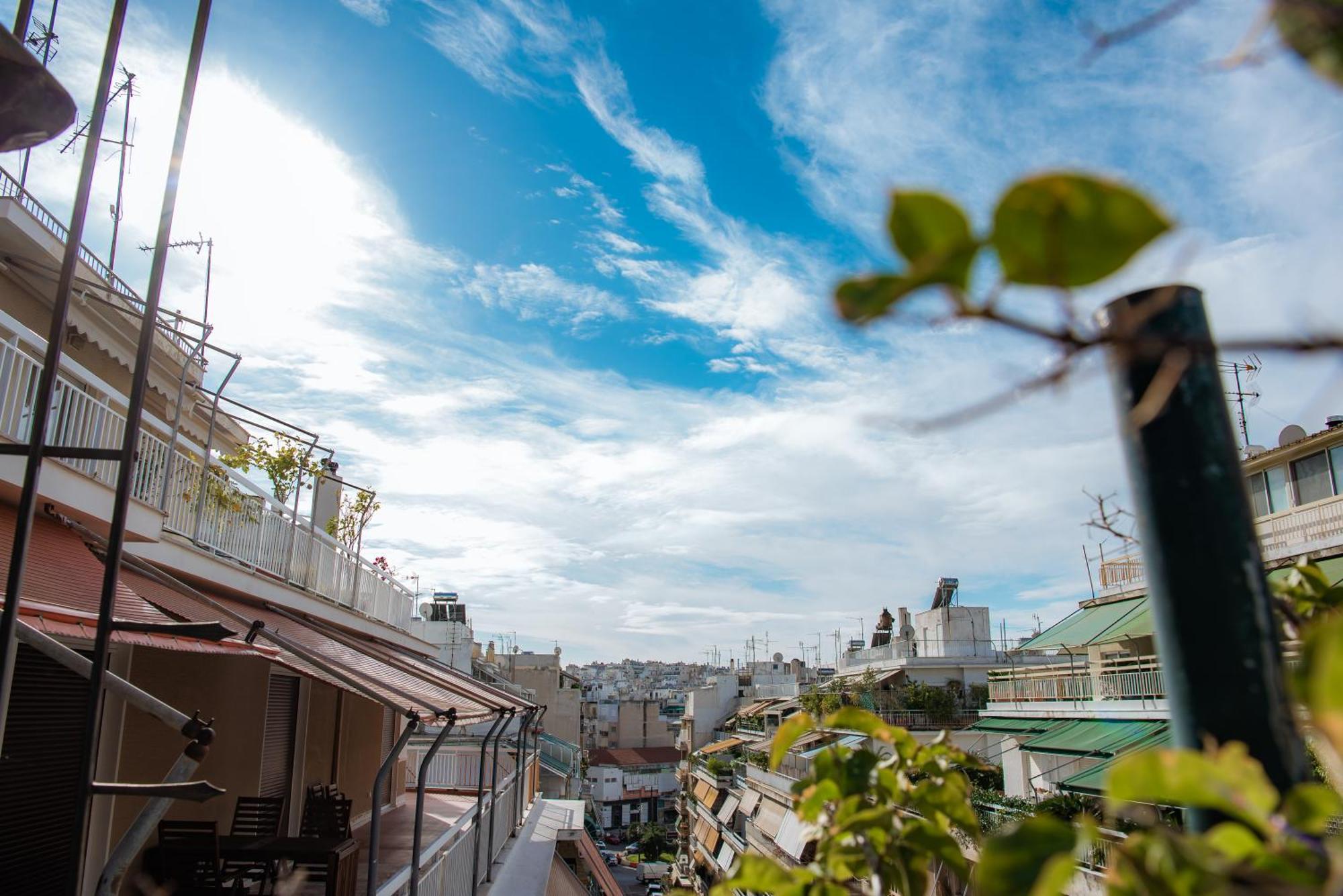Apartamento Sophie'S Penthouse In Atenas Exterior foto